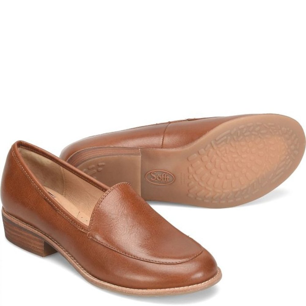 NWOB Sofft "Napoli" leather loafers, luggage, size 10